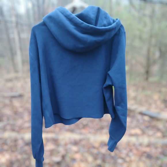 NEW Champion Reverse Weave Warm Up Crop Hoodie Navy Women's Medium - Picture 2 of 6
